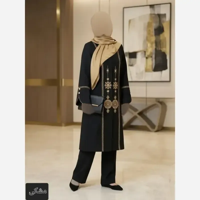 مانتو زنانه مدل آوا جنس شانتون اسلپ گلدوزی شده قد 107 سانت